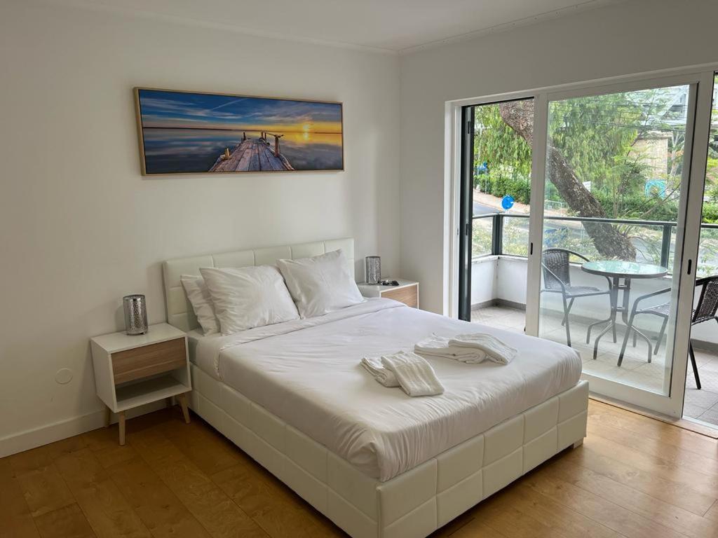 Oieras Beach Suite 2 - Large Double Room With En-Suite Bathroom And Balcony Oeiras Buitenkant foto
